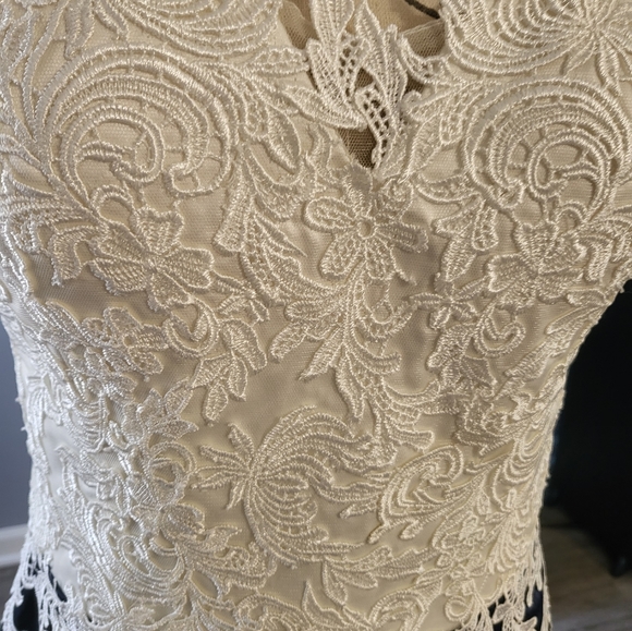 Prom-Formal Long Dress - Picture 4 of 15